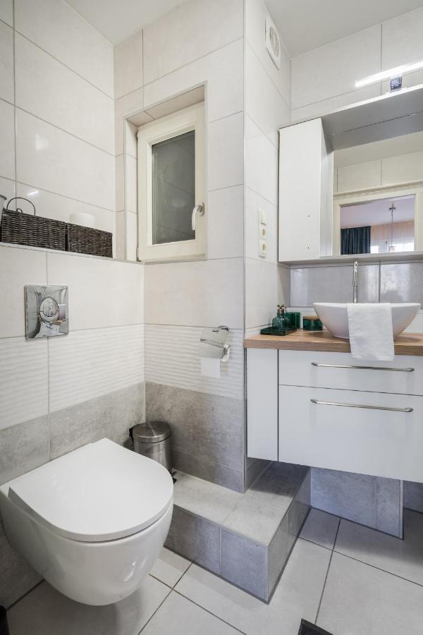 Bpr Blue Paradise Apartment With A/C Budapest Eksteriør bilde